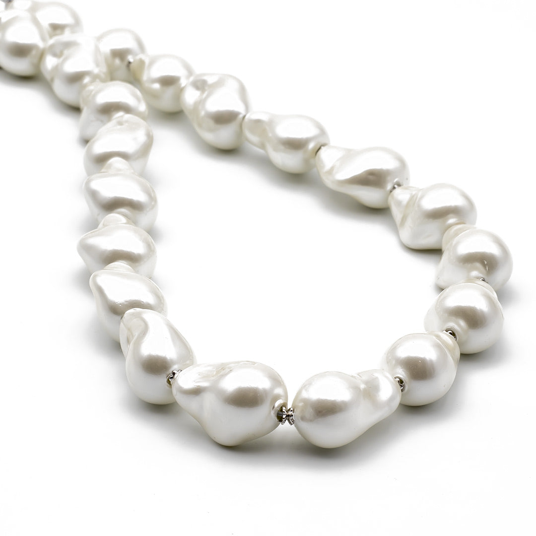 collana di perle barocche o scaramazze in madreperla e argento - via condotti store