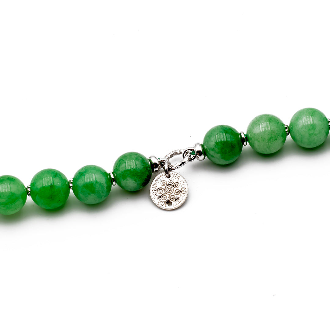 logo e marchi argento 925 della collana in giada verde e perle barocche - via condotti store