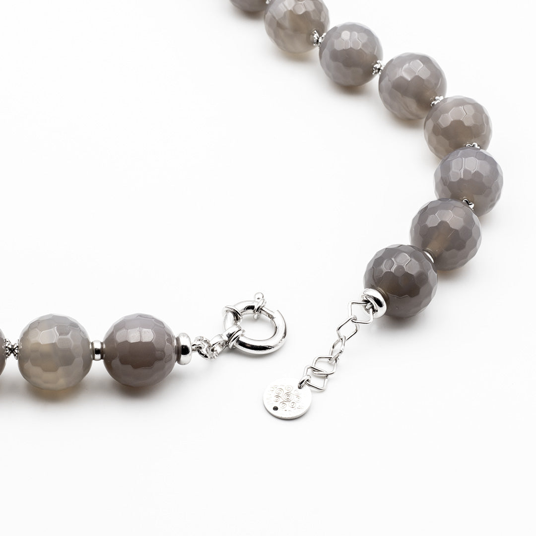 chiusura regolabile della collana in onice grigio con ciondolo in argento 925 rodiato - via condotti store
