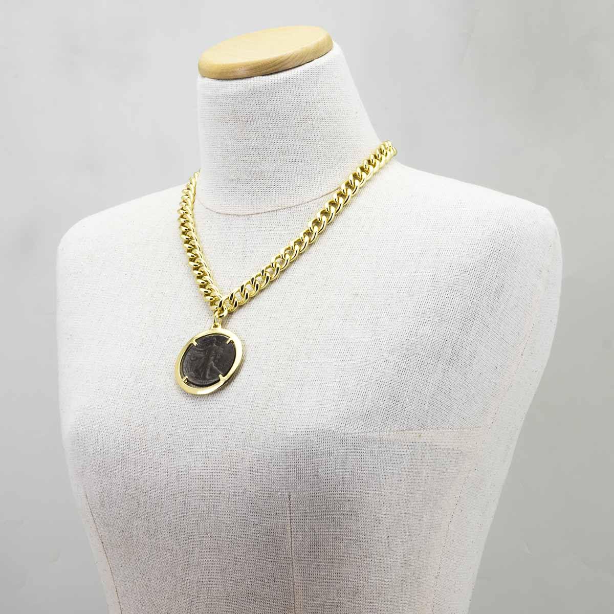 collana da donna placcata oro Francesca Bianchi Design con catena a maglia groumette e pendente con la riproduzione del dollaro - Via Condotti Store