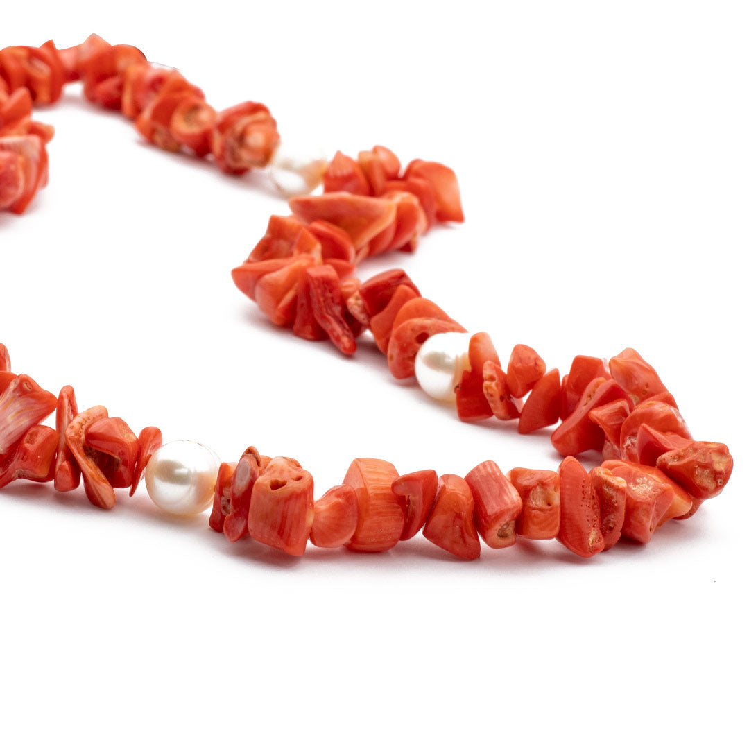 collana lunga in corallo bambù a rametti e perle - via condotti store