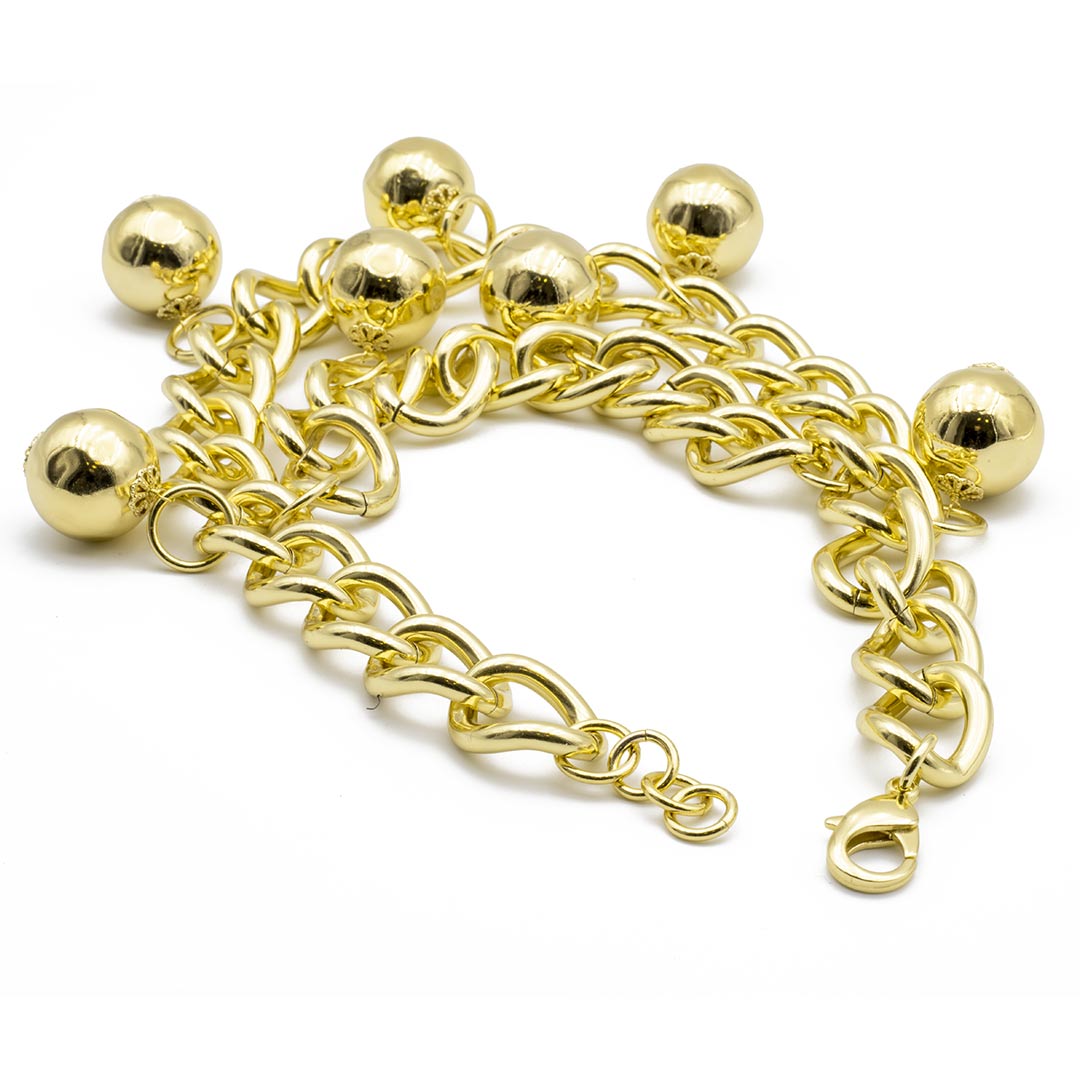 chiusura della collana da donna placcata oro con catena a maglia massiccia e sette sfere francesca bianchi design - via condotti store