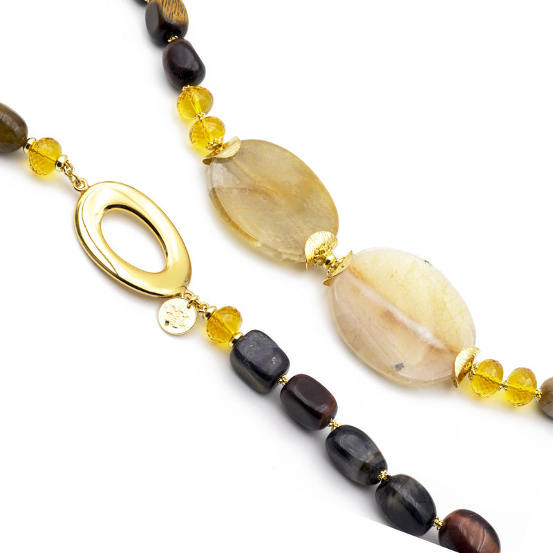 particolare della collana in occhio di tigre quarzo citrino e quarzo rutilato con argento 925 placcato oro - via condotti store