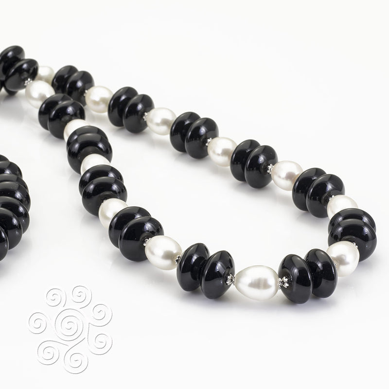 Collana in Argento con Onice e Perle - via condotti store
