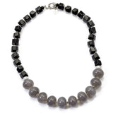 collana in pietre dure e argento 925 rodiato con onice nero e grigio - via condotti store