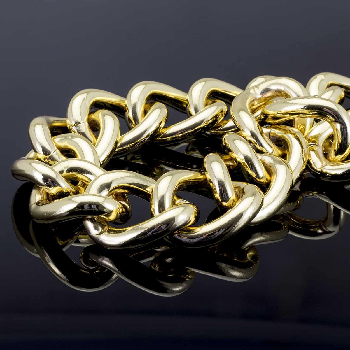 particolare della collana da donna catena maglia groumette in bronzo placcato oro Francesca Bianchi Design - Via Condotti Store