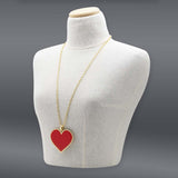 collana da donna francesca bianchi design con catena e pendente a cuore rosso in bronzo placcato oro su manichino - via condotti store