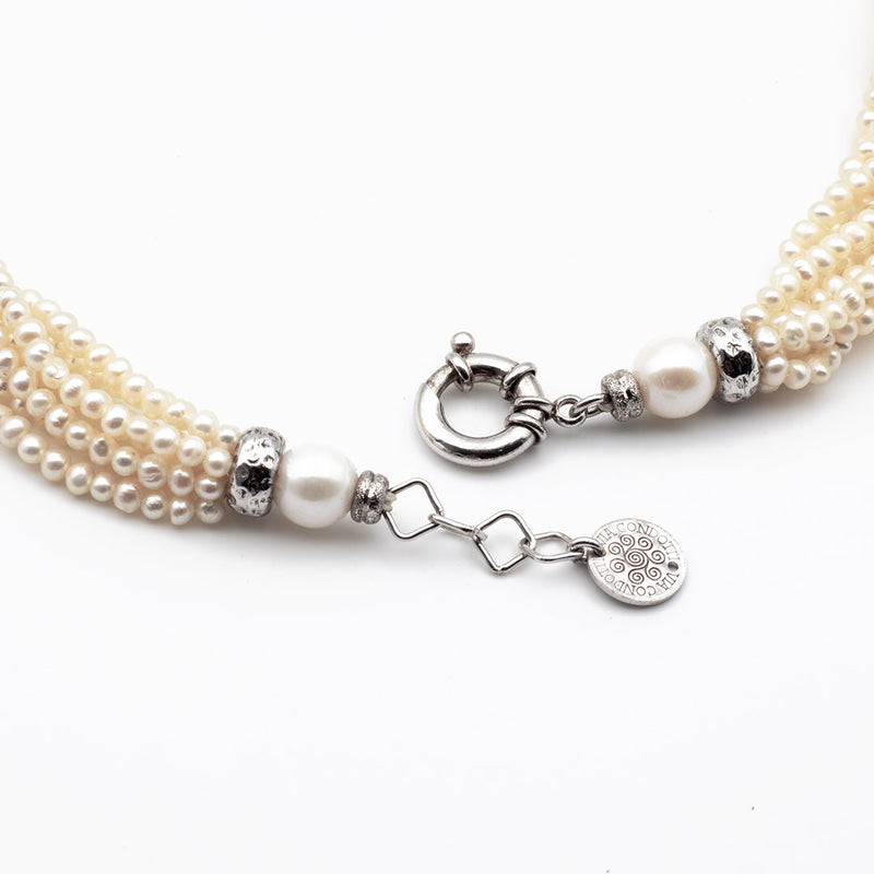 chiusura della collana torchon 8 fili di perle naturali in argento - via condotti store