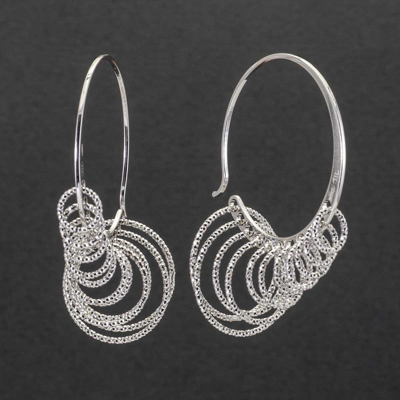 Orecchini a cerchio tipo cornucopia in Argento 925 - via condotti store